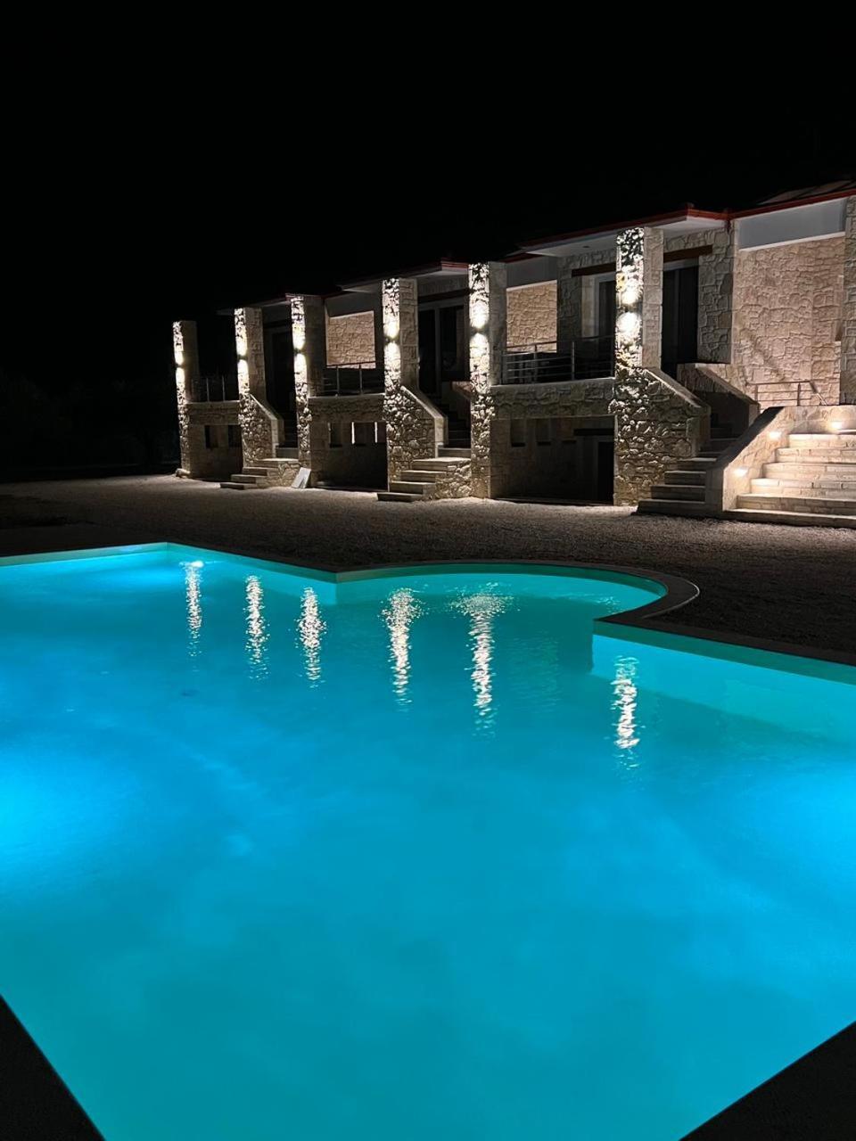 Eleonas Suites Sarti Exteriör bild